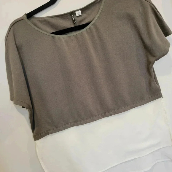 ONLY Woman's XS short Cap Sleeve  Casual Top - Picture 5 of 8